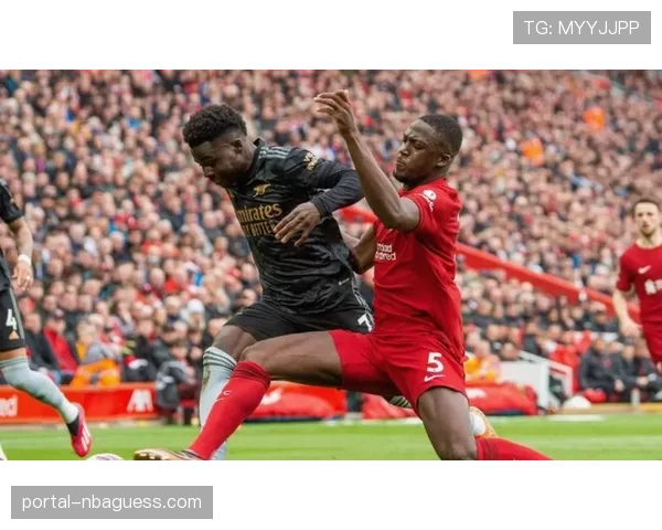 半场：伯恩茅斯0-0诺丁汉森林，场面胶着合计仅3次射正